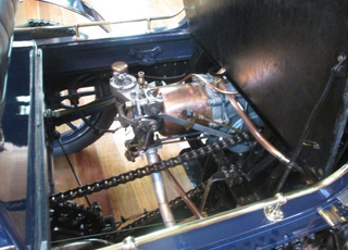 Illustration for article titled No Engine is Prettier Than a Copper Jacket Cadillac.